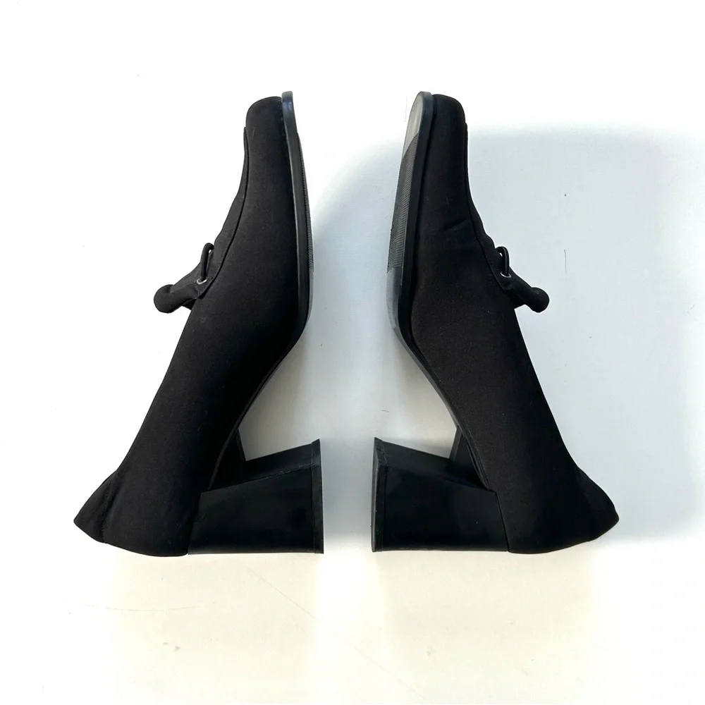 Vero Studio retro black